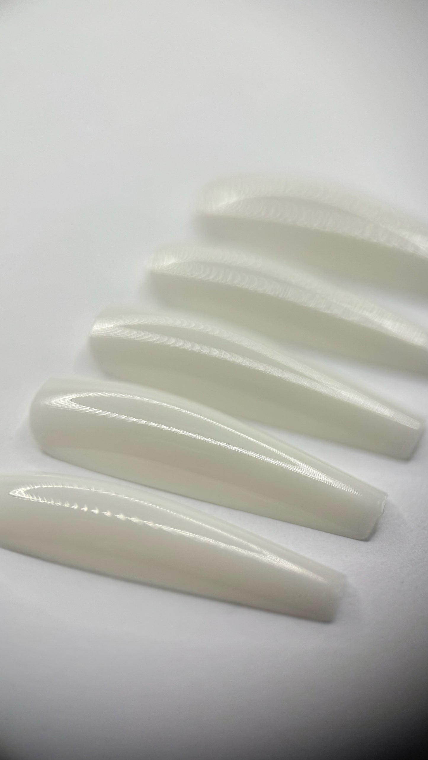 Milky cloud coffin long - Lbeautynails