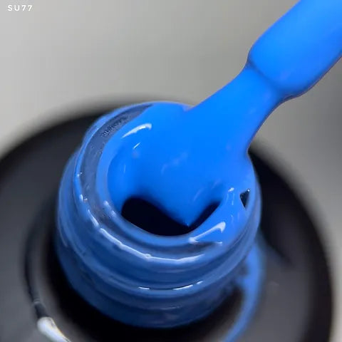 Vivid blue SU77 - Lbeautynails
